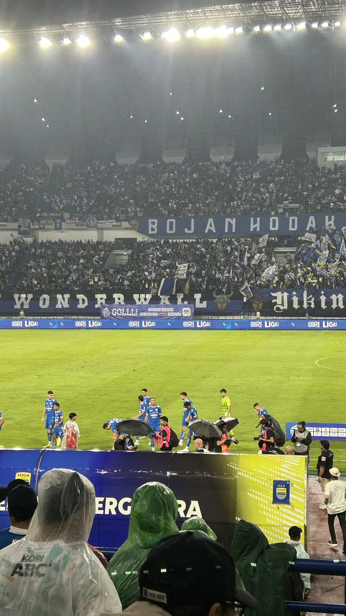 kemarin first time nonton persib, bikin shock