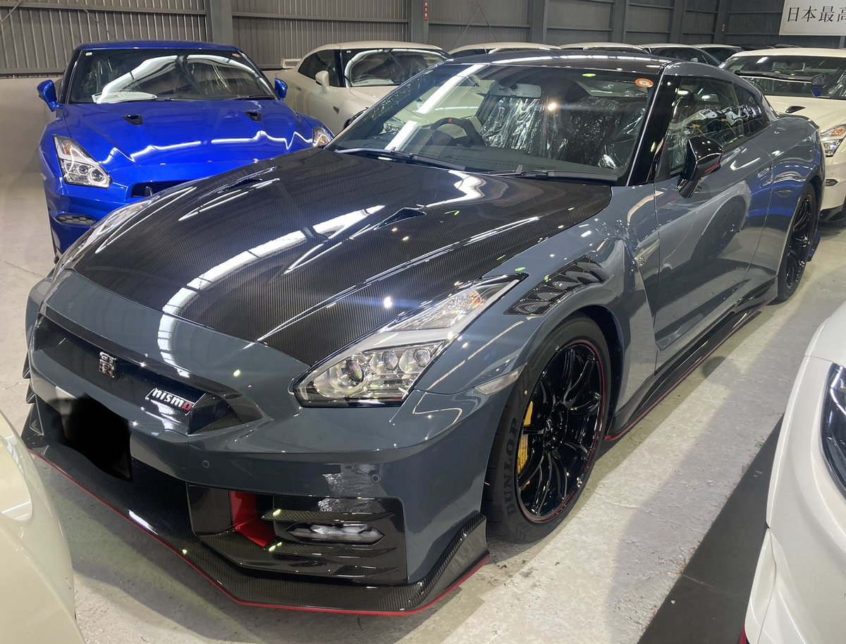 carbell_ito's tweet photo. MY25GT-R #NISMOスペシャルエディション ステルスグレー!
R7年4月登録56km、ドアクッション、ビニールカバー付きが入庫しました!
販売価格4500万円予定
#R35ガレージ に最後の #GTR 続々入庫中。
#MY25 #MY24 #スカイライン https://t.co/AzdQz2KOol
