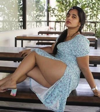 shivaniqueen07's tweet photo. Aur khol du kya btwo https://t.co/ZqOBNmPRE4