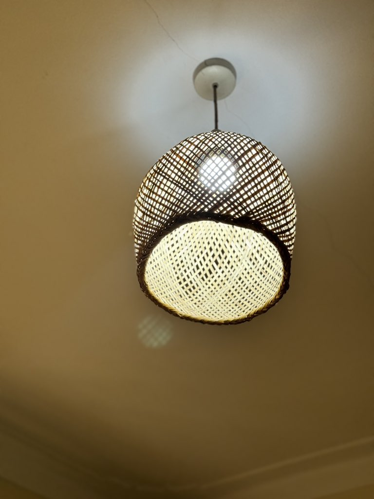 Women from the #sheinnovates program produce items that not only used as weapons to fight poverty but solutions to our clients needs. When you are looking for crafted lampshades, hot pot base, table coasters or…look no further we are your plug. #supportlocal
