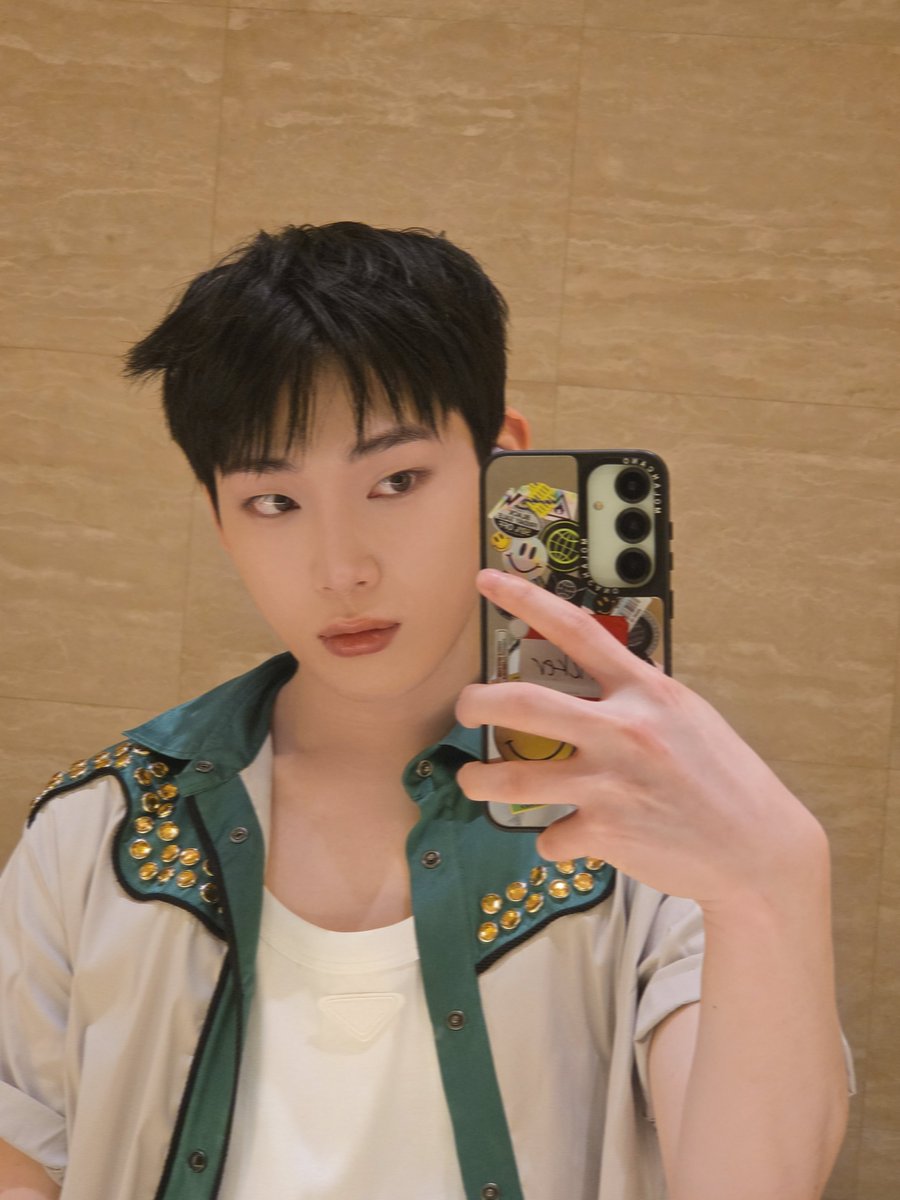 enhypenweverse's tweet photo. [ #선우’s Post ] 250419

#SUNOO: 💚

@ENHYPEN_members @ENHYPEN #ENHYPEN #엔하이픈 https://t.co/TXzOqStWOq