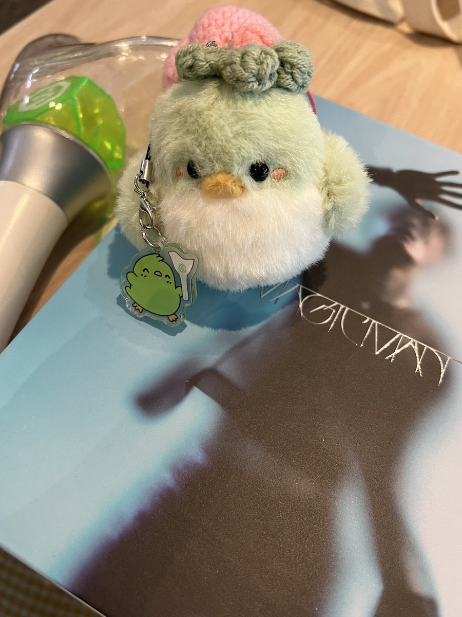 bina_studio's tweet photo. Thankyou @jackbams_n_s for the magicman album luckydraw 🤭💚 #JackBamSweetandSpicy https://t.co/FYEhrGzjvn