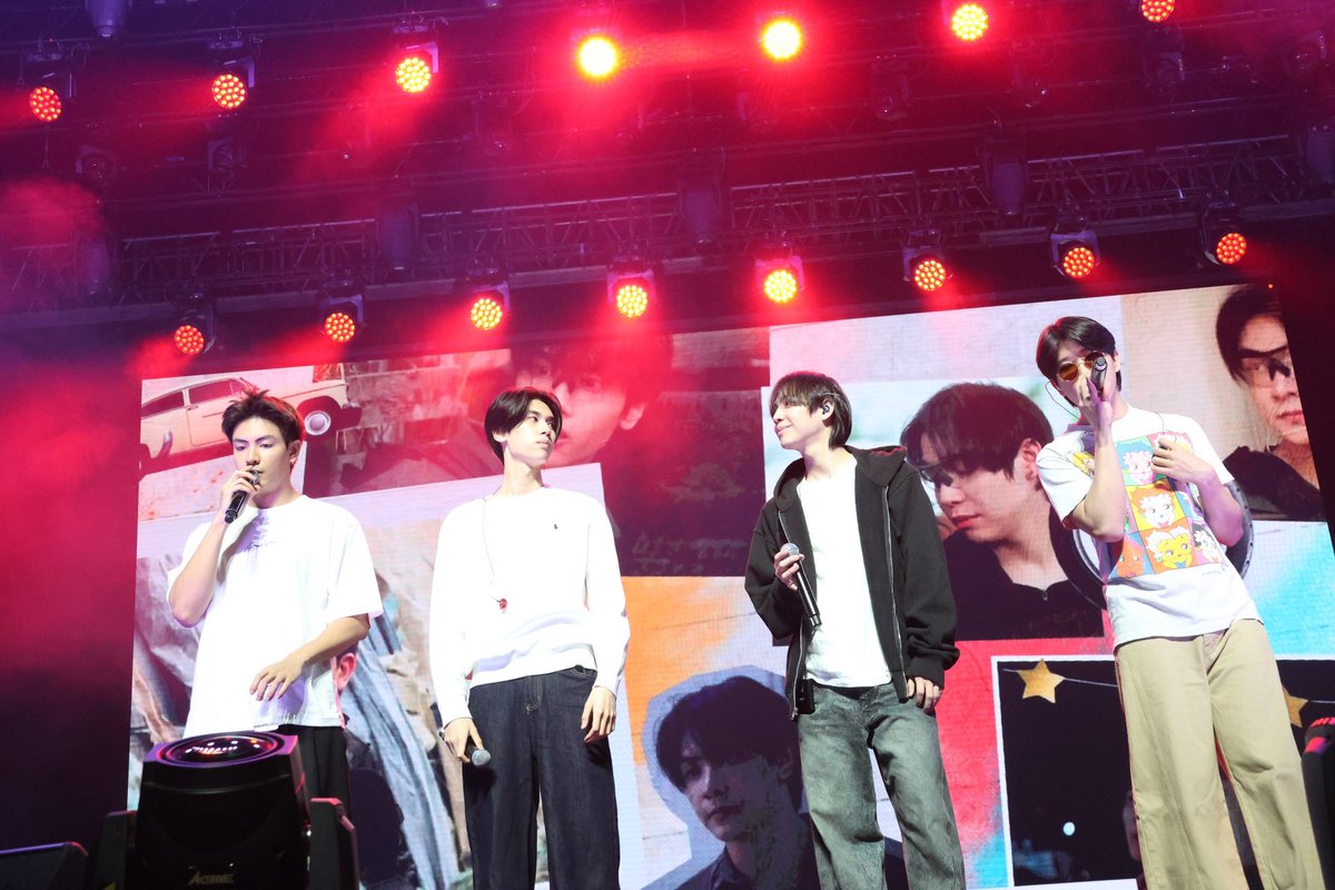 GMMTV's tweet image. 我們 4 人 已經完成綵排完啦！已經做好準備跟粉絲們見面～ 大家準備好了嗎！！準備好你們的尖叫聲來跟我們見面吧！

ตอนนี้พวกเราทั้ง 4 คน ซ้อมเสร็จแล้วครับ พร้อมที่จะเจอแฟนๆแล้ว แฟนๆพร้อมหรือยังครับ เตรียมเสียงกรี๊ดแล้วมาเจอกันนะครับ 

#TheHeartKillersFMinMacao
#GMMTV