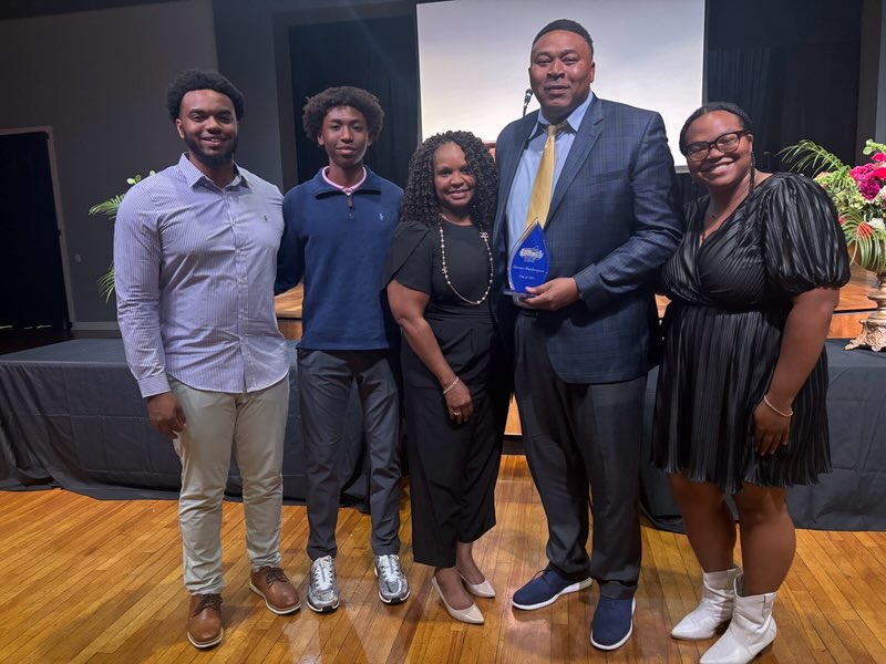 Clarence Weatherspoon tweet media