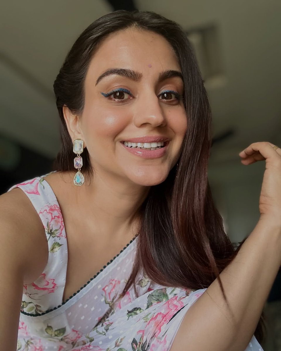 Aatufar's tweet photo. Aksha Pardasany 💗
#AkshaPardasany #Aksha https://t.co/D5RD1bDBIu