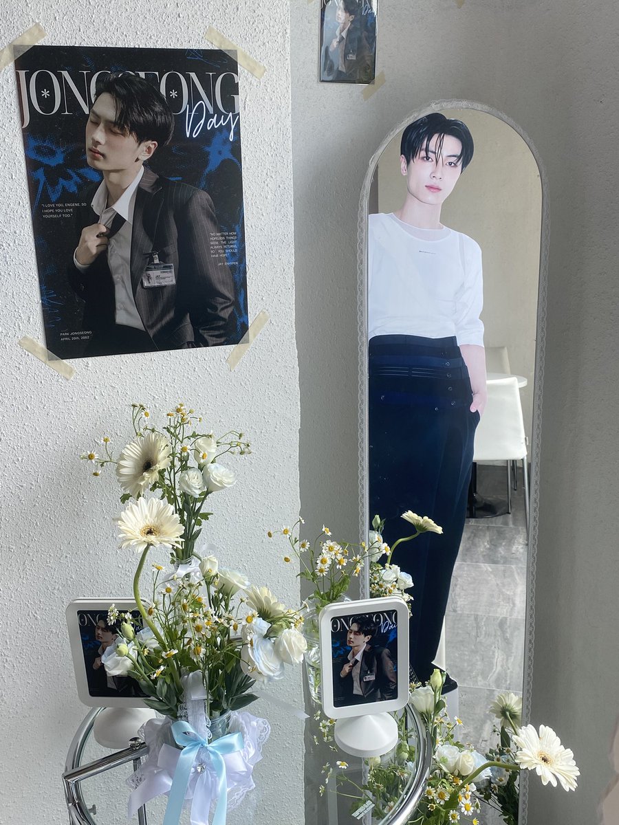 🐈‍⬛🎸 

#TheOceanSkyShadeOf_JAY
#HAPPYJAYDAY