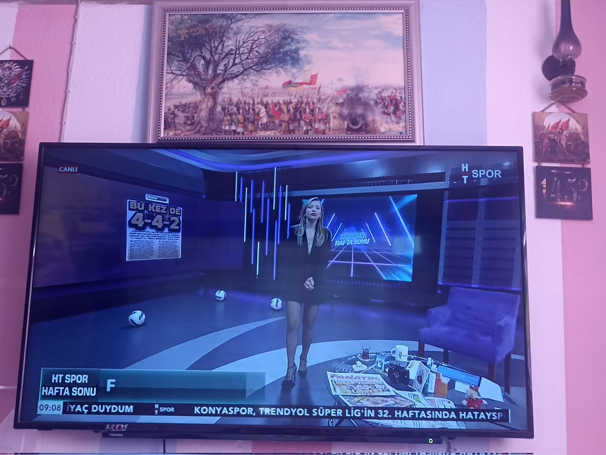 akyar3503's tweet photo. #HTSporHaftaSonu @aycakacmaz2 günaydın HTspor ailem ve Htspor izleyicileri İzmir'in güneşli ☀️ sıcak sabahından selamlar Galatasaray'ı Mayıs ayında geri kalan maçları büyük havayla şampiyonluğu bırakmayacaktır 💛❤️ https://t.co/g6VU6MMI6H