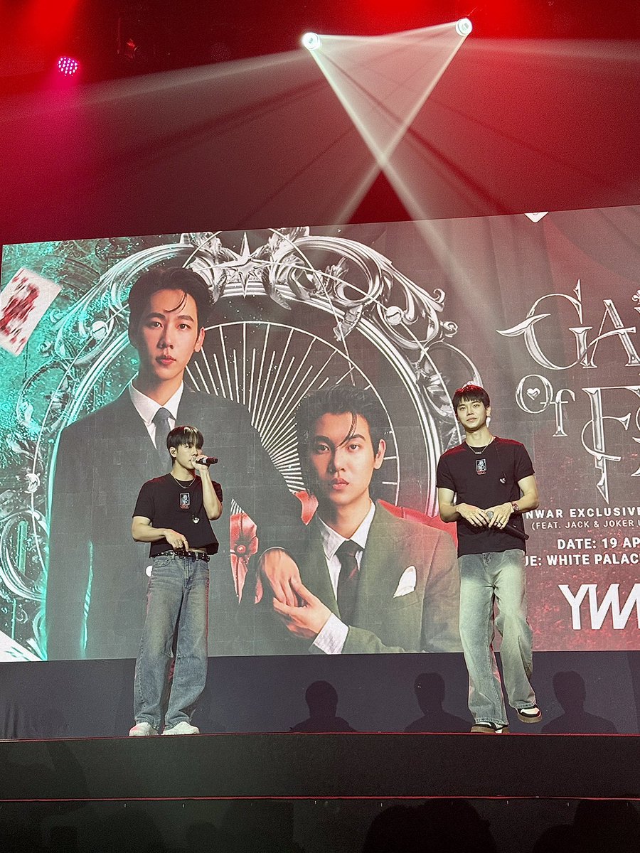 Soundcheck ✨🎤

#YinWarExclusiveFMinVietnam