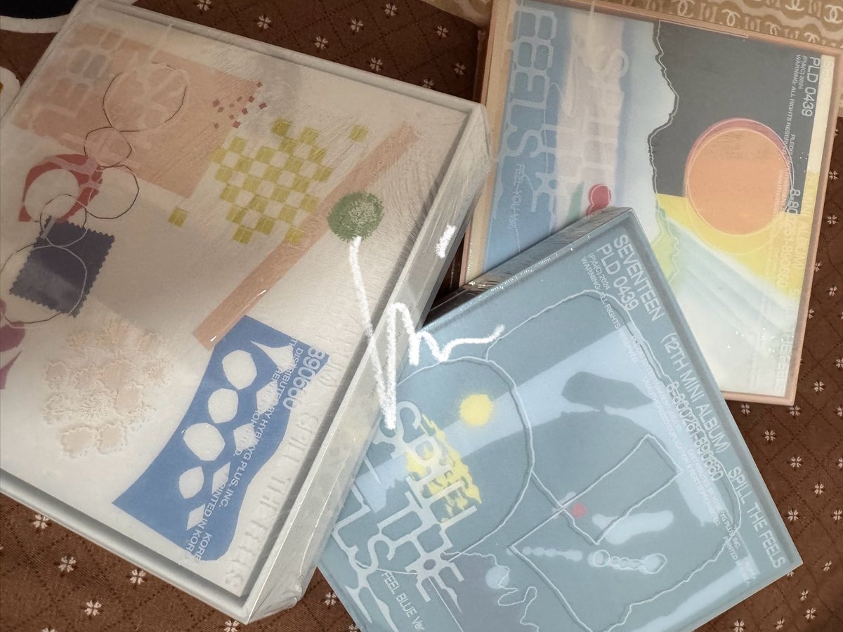 petalsforhannie's tweet photo. WTS LFB 

Spill The Feels Standard Version 
₱1,350.00 per set (3 albums) 

70 sets — onhand! 
DOP: PAYO / until May 31, 2025

Submit form to order: https://t.co/oJdGd1P6Mx (please indicate “Quantity” + “STF Set”) https://t.co/4UGdF8DLv8