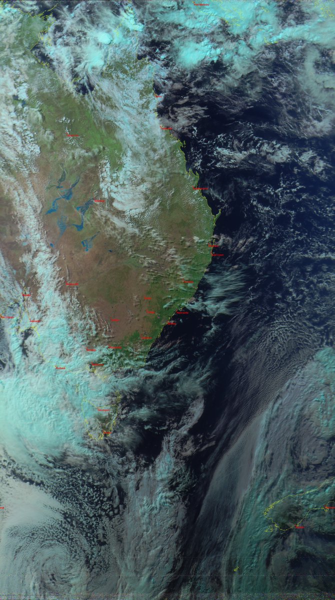 BenSKlerk1's tweet photo. #MeteorMn2_4 #HRPT (5UTC) 3pm 19 April AEST. All 3 IR channels are down on this pass.
#GOES18 (5:30UTC) 3:30pm
#Satdump, #DiscoveryDish, #Airspy mini
#weather #HRIT #satellite #Australia #America #USA #Hawaii https://t.co/aXhtUmEto3