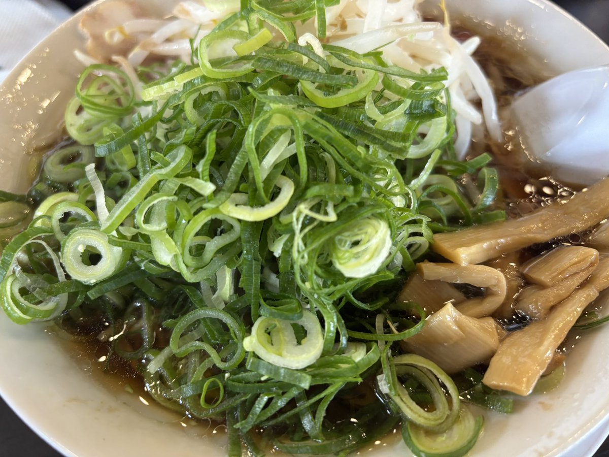 topix2015's tweet photo. 普通　野菜多め https://t.co/x9gDoykzns