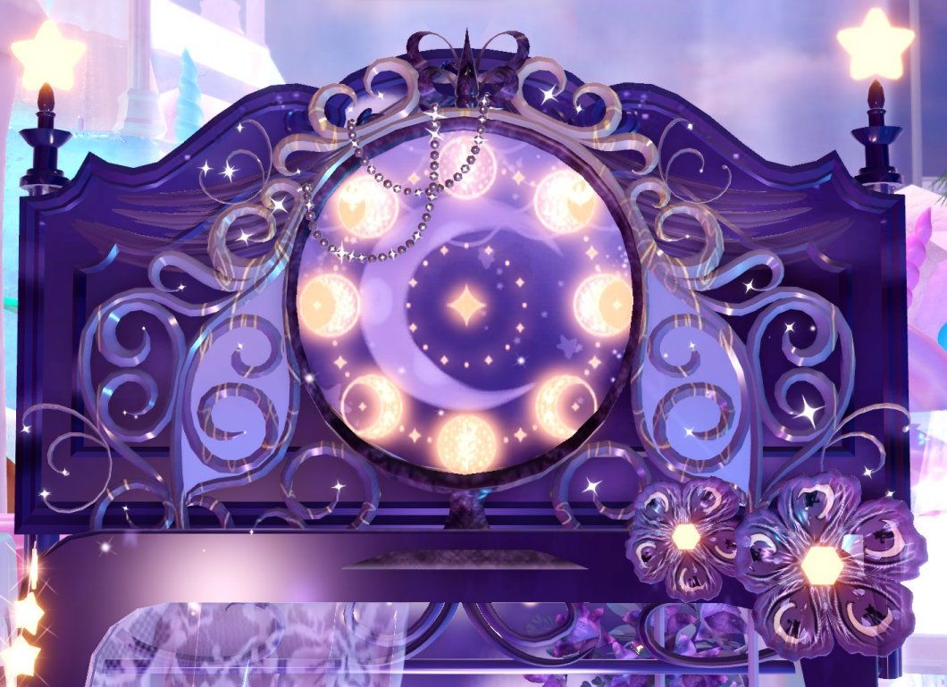 lexair05's tweet photo. My Finished Locker!🌙⭐ https://t.co/QJVWnIrWuF