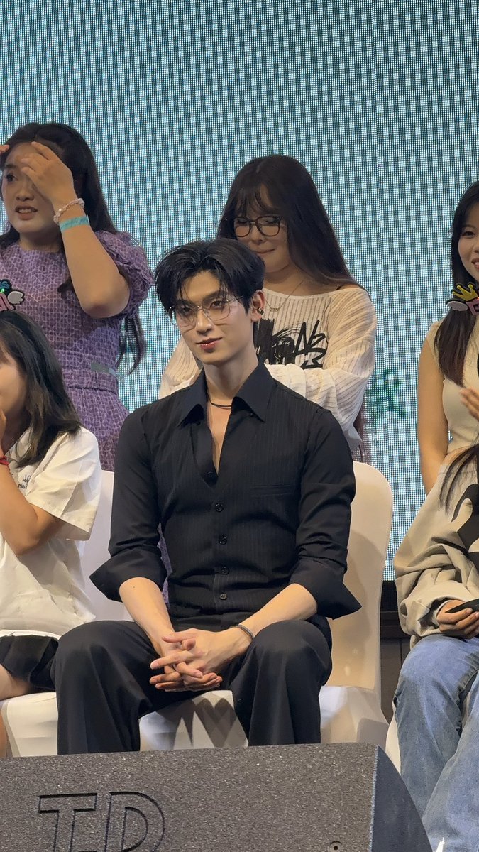 ไอเชี่ยยยกี้ดดด  #Thomas1stFMinNanning