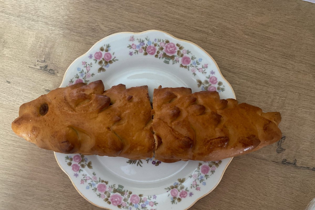 Купила рыбу вот, не знаю, че вы говорите что она дорогая, всего 60 рублей