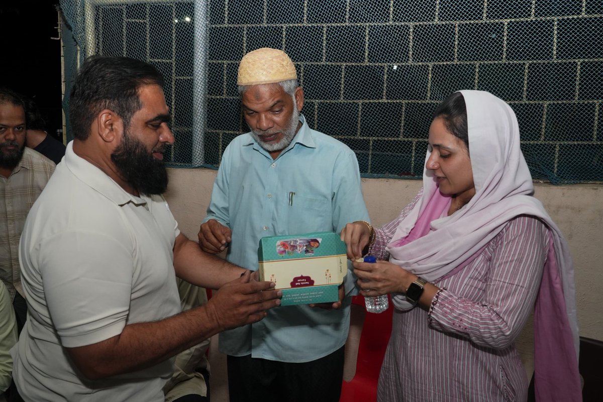 sanamalikshaikh's tweet image. वॉर्ड क्र. १४१, देवनार कॉलनी येथील नूर–ए–मोहम्मदी मस्जिद येथे स्थानिक रहिवाश्यांन कडून माझा सत्कार करण्यात आला.

#SanaMalikShaikh #Ward141 #AnushaktiNagar #PublicService #Chembur #Mumbai