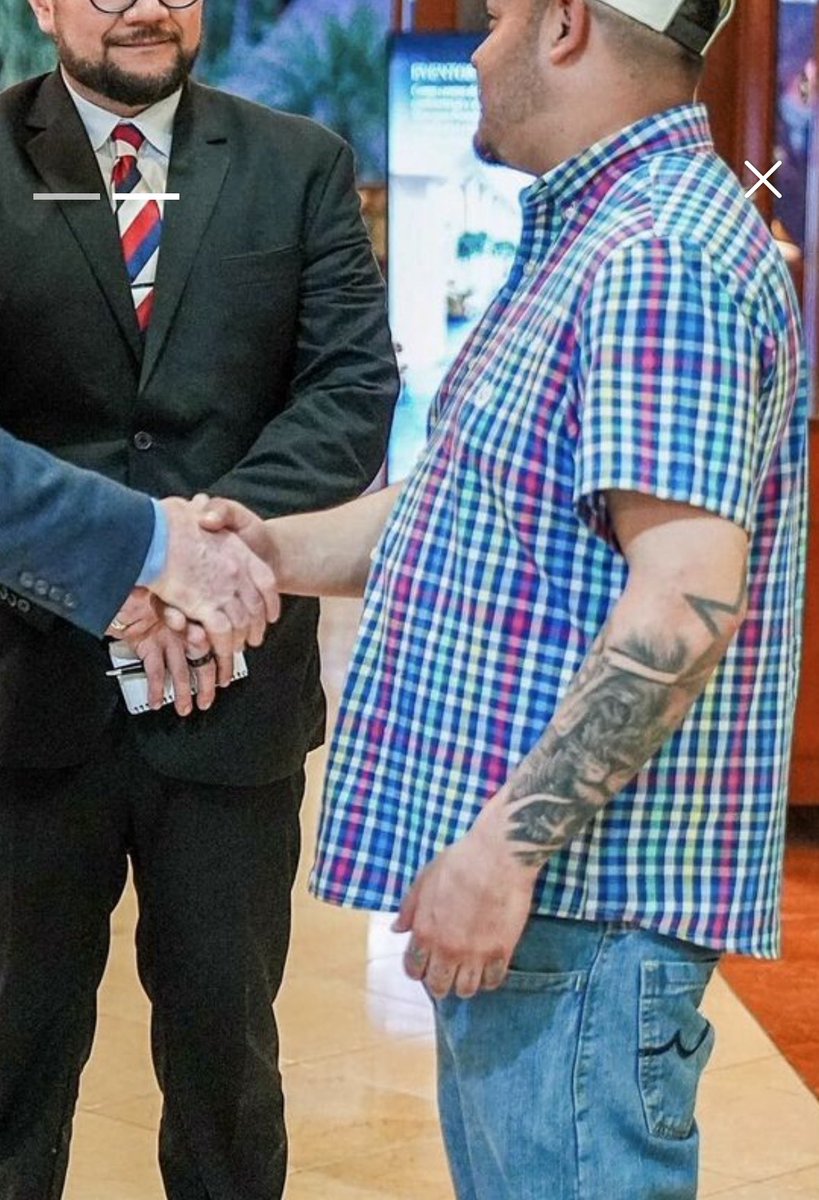 MiekMouse's tweet photo. @RochelleAz @realDonaldTrump Rochellemaryn, looking away at the real problem, that your President is lying and working towards a dictatorship by fabricating a bad photoshopped tattoo mind blowing. And sending anyone away that’s not complying with his ideas of ideology. Wake up! https://t.co/p9NFo5XJMc