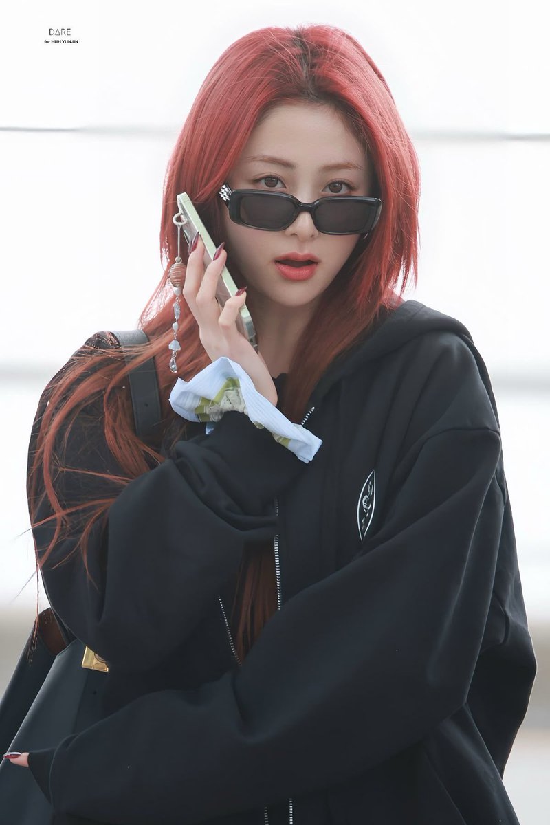 deIune_ofc's tweet photo. ️ ️️
️ ️️
️ ️️
[𝐒𝐓𝐀𝐅𝐅 𝐔𝐏𝐃𝐀𝐓𝐄]

DELUNE’s manager spotted at Indonesia Arena for @AN__HYPEN’s Comeback Showcase: Moonlight Serenade!

See you there, Luneverse!

#ANHYPHASENINE
️ ️️
️ ️️
️ ️️ https://t.co/PHfPXVo7DK