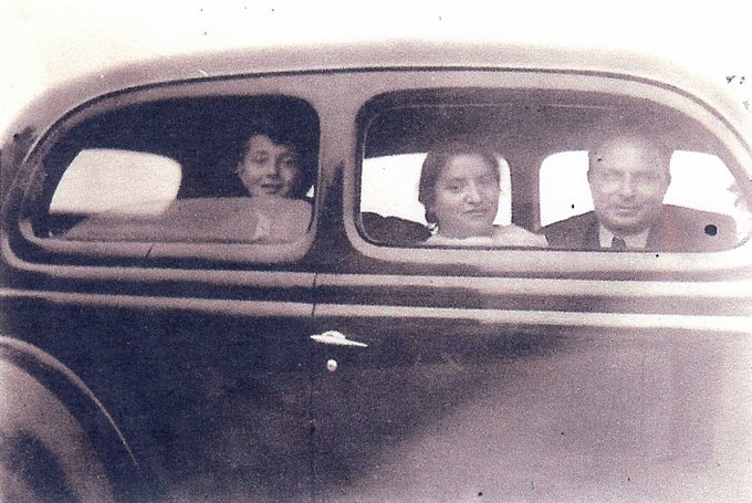 19 April 1926 | A Dutch Jew, Joseph Olman, was born in #Rotterdam.

In February 1944 he was deported to #Auschwitz with his parents (in the picture): Eliazar Israel and Cornelia. They were murdered in a gas chamber.