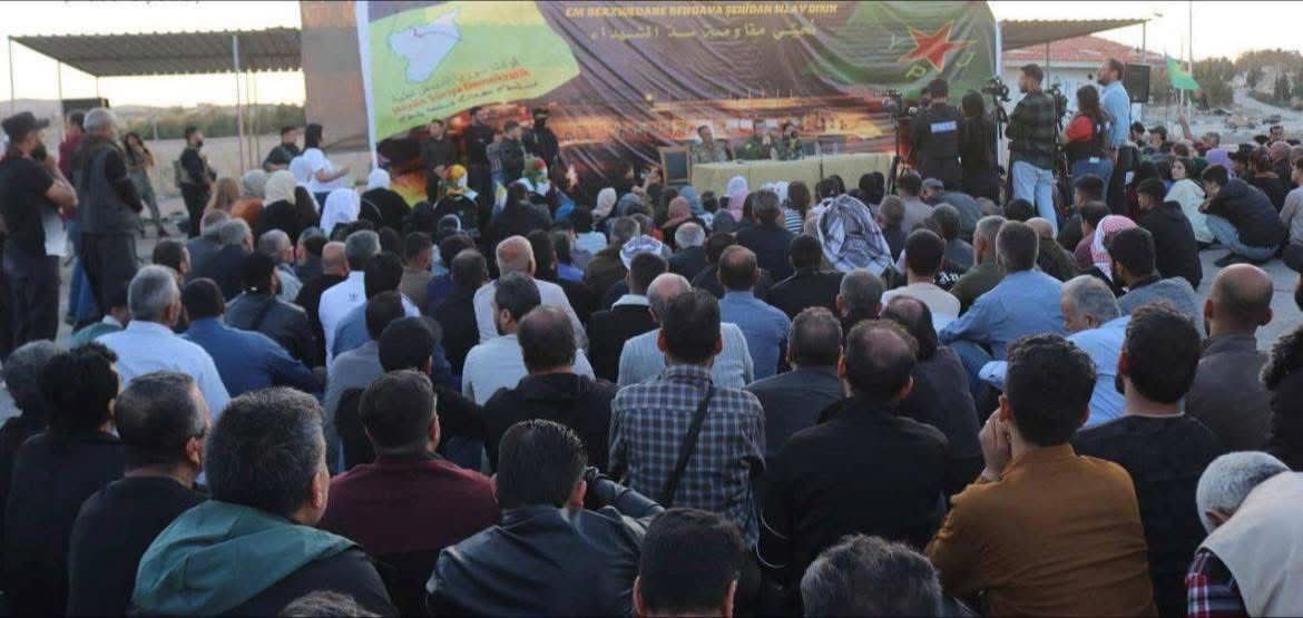Rojava_Post's tweet photo. #SDF announces a comprehensive ceasefire at #Tishreen_Dam
#SDF: #Dam_management will be civilian and it will return to normal
#SDF: We confirm our agreement with the #Transitional_Government on the necessity of neutralizing the dam from any military operations.
#Rojava_post https://t.co/fUgemZA8d8