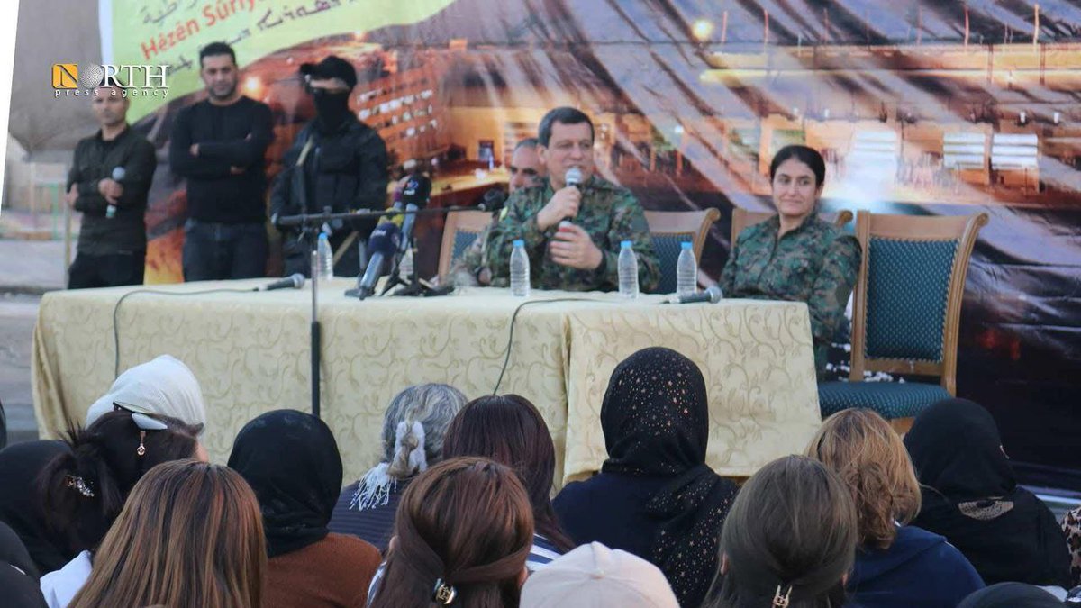 Rojava_Post's tweet photo. #SDF announces a comprehensive ceasefire at #Tishreen_Dam
#SDF: #Dam_management will be civilian and it will return to normal
#SDF: We confirm our agreement with the #Transitional_Government on the necessity of neutralizing the dam from any military operations.
#Rojava_post https://t.co/fUgemZA8d8