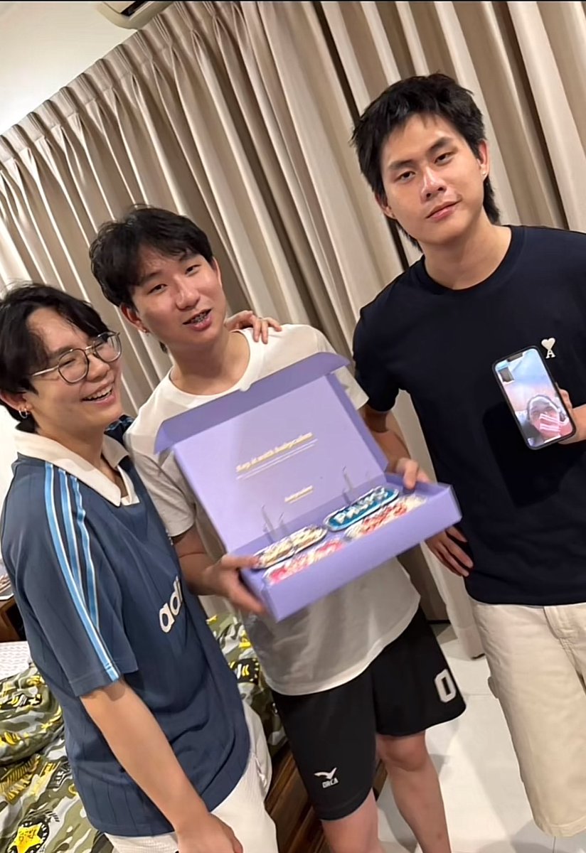 เติบโตกันมาอย่างดีเลยหนิ แฮปๆน้องภูมินะคะ 🎂