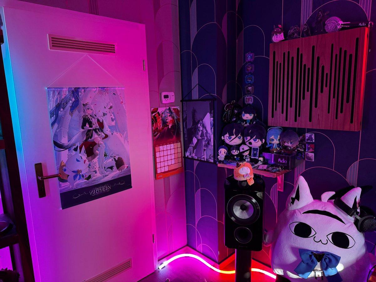 Do0msi's tweet photo. Hey you two ! I never was in a Room Review before but i would love to be apart of that!
Wish you to all the best in the Future <3
#MoombaGoombaRoomba https://t.co/mopR4FqtSz