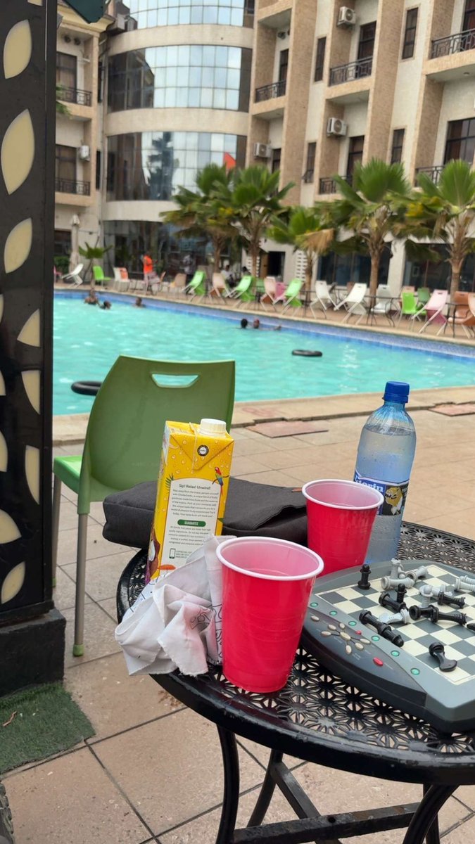 GM Comrades🪖

Happy Weekend, touch some grass🍃