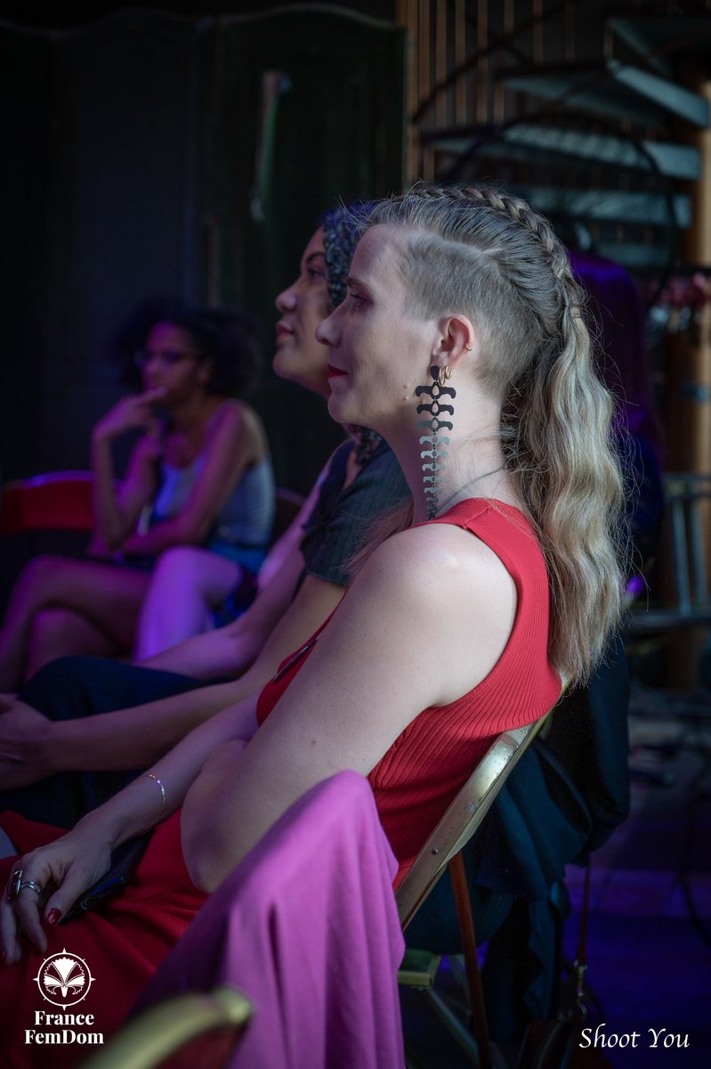 Lady Syene (@mistresssyen) on Twitter photo 🟣 FemDom Workshop🟣
Le savoir est une arme bien plus coupante qu'une lame, s'instruire auprès de mes chères paires le 19 Juin <a href="/FetesDesDames/">France FemDom</a>
est une perspective qui m'enchante.
Je vous partagerai mes connaissances sur les Etats modifiés de conscience et leur pouvoir 🌀 🟣 FemDom Workshop🟣
Le savoir est une arme bien plus coupante qu'une lame, s'instruire auprès de mes chères paires le 19 Juin <a href="/FetesDesDames/">France FemDom</a>
est une perspective qui m'enchante.
Je vous partagerai mes connaissances sur les Etats modifiés de conscience et leur pouvoir 🌀