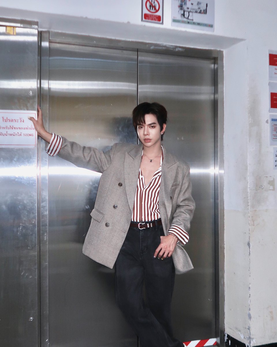 Heavy 😎
BABE ROBINSON TRANG
#RBSHeavyXBabe