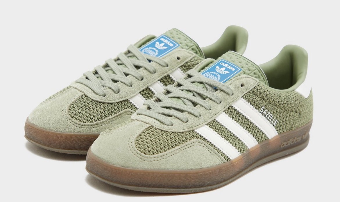 Retro Soles tweet media