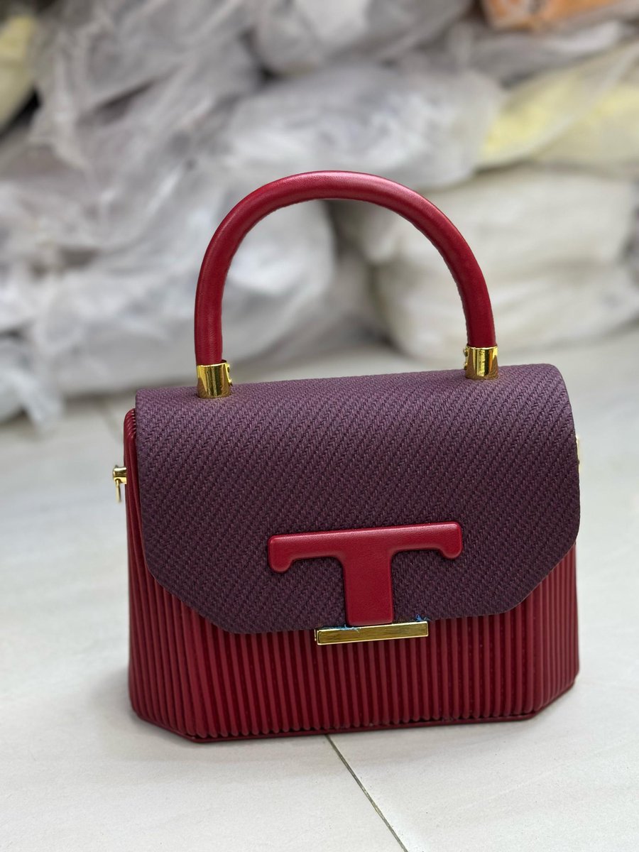 CWears365's tweet photo. PRICE: 21,000

#ENUGU #benin #africa Davido Asake NYSC Burna ##kano #jos 
#Wizkid  Naira  #cameroon Davido Wizkid Akpi Laho Shettima Nyesom wike
 Olamide Timeless https://t.co/bgBQKPa7Be