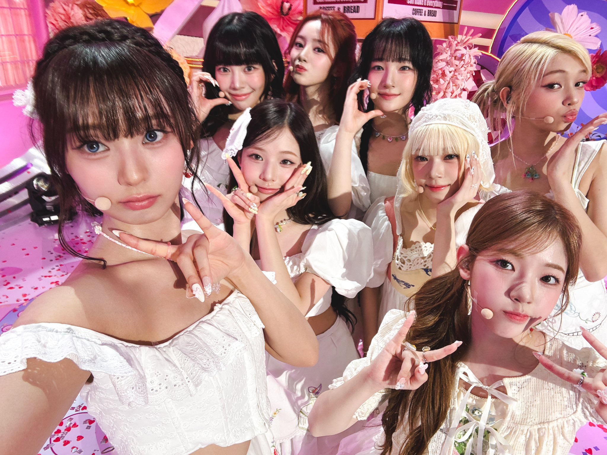 Go4Z9YLasAAPgDc?format=jpg&name=large