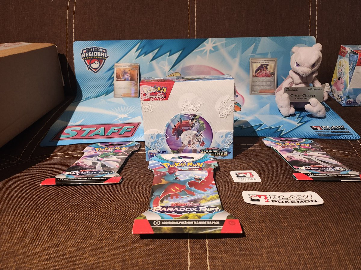 🎖Seminario para Profesores Pokémon 

Un día lleno de aprendizaje y demasiado trabajo. Es un gusto compartir labores y aprender de excelentes Profesores. Mañana será un gran día. ¡Mucho éxito a todos!
🙌🥳📸

#PokemonGO 
#PlayPokemon