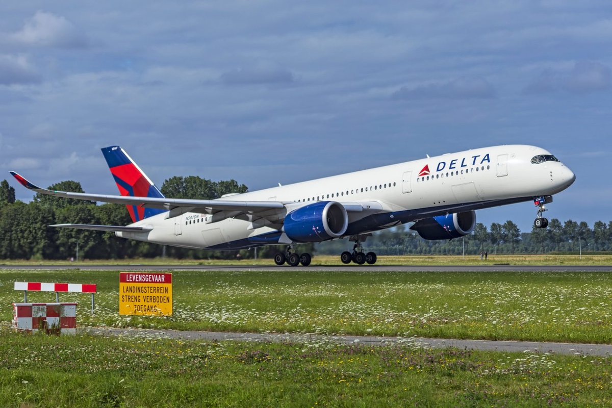planetairlines's tweet photo. Delta CEO Ed Bastian said Wednesday that the carrier will defer new aircraft that are impacted by tariffs. The Atlanta-based airline expects to receive a handful of new aircraft deliveries this year, all of which are from European planemaker Airbus. https://t.co/lZQXNGcVRx