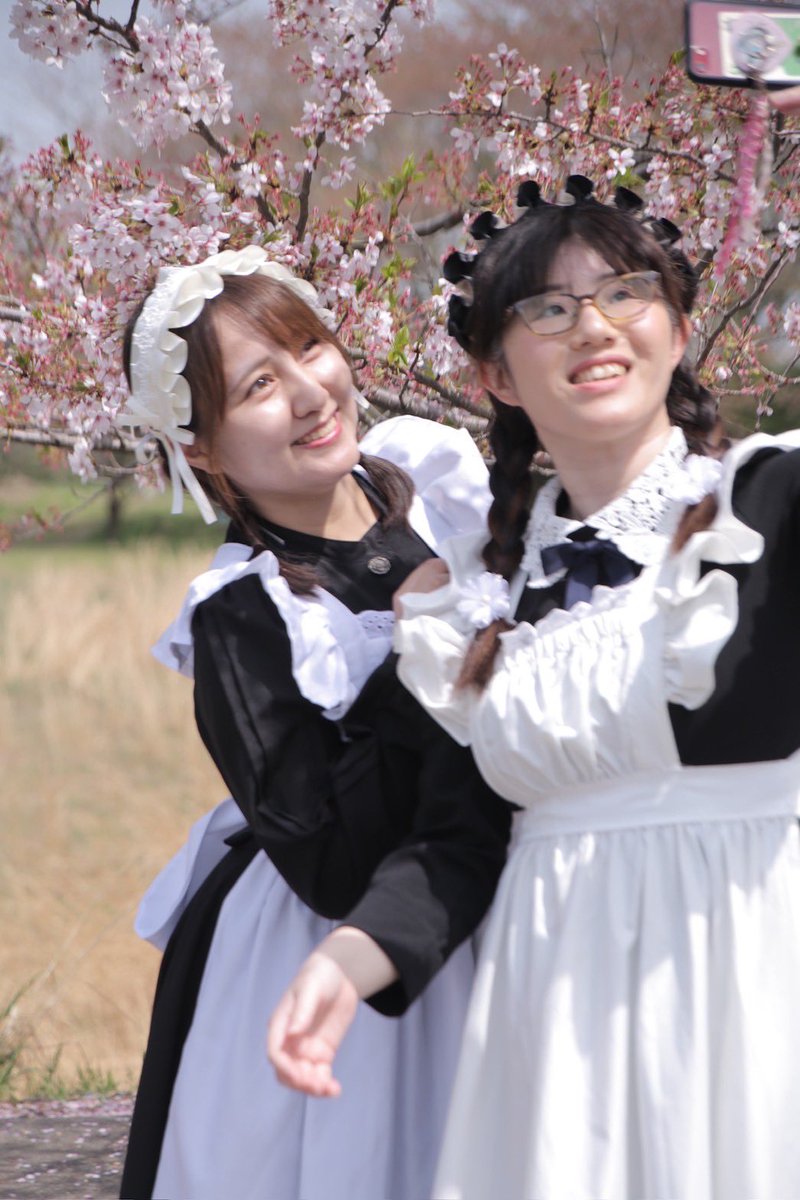 Yurian_sub's tweet image. 本日は #喫茶メルト へお越しいただきありがとうございました❣️
卒業ラストお給仕でしたが、予想以上の方に駆けつけて頂き、感謝を伝えることができて幸せでした。メルトの一因になり、素敵な仲間やお客様と出会えた事は一生の宝物です。
自分の夢に向かって頑張ります!
またどこかで🌸