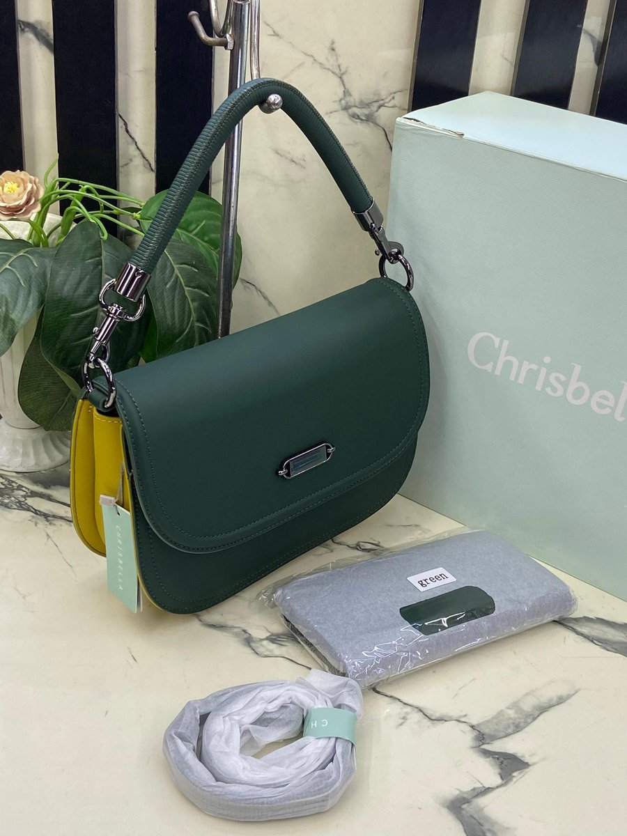 CWears365's tweet photo. Luxury CHRISBELLA bag 
PRICE:49,000
Good quality

#ENUGU #benin #africa Davido Asake NYSC Burna ##kano #jos 
#Wizkid  Naira  #cameroon Davido Wizkid Akpi Laho Shettima Nyesom wike
 Olamide Timeless https://t.co/BP4Wjg4SBD