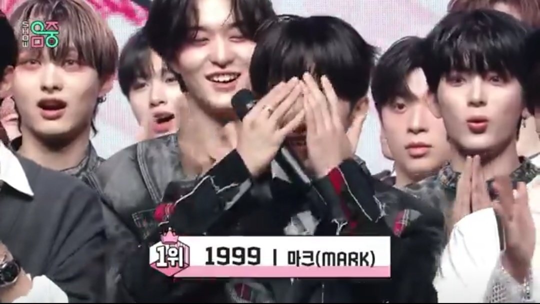 let's drop for mark Ⓜ️💙 nct!

MARK 1999 3RD WIN 
#1999_3rdWin #MARK3rdWin 
#1999_두번째_1위_다시느껴난