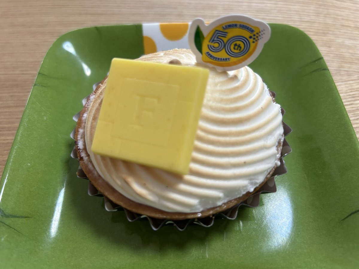 Ntm625C4's tweet photo. 不二家応援📣
🍰本日のお得ケーキ
🍓 国産こだわり苺のモンブラン

美味しそうなのでこちらを購入
🍋レモンスカッシュタルト

本日Abema TVにて
叡王戦が無料放送中♪
#不二家 #叡王戦 #タルト #モンブラン https://t.co/NMQ6eT9cQ3