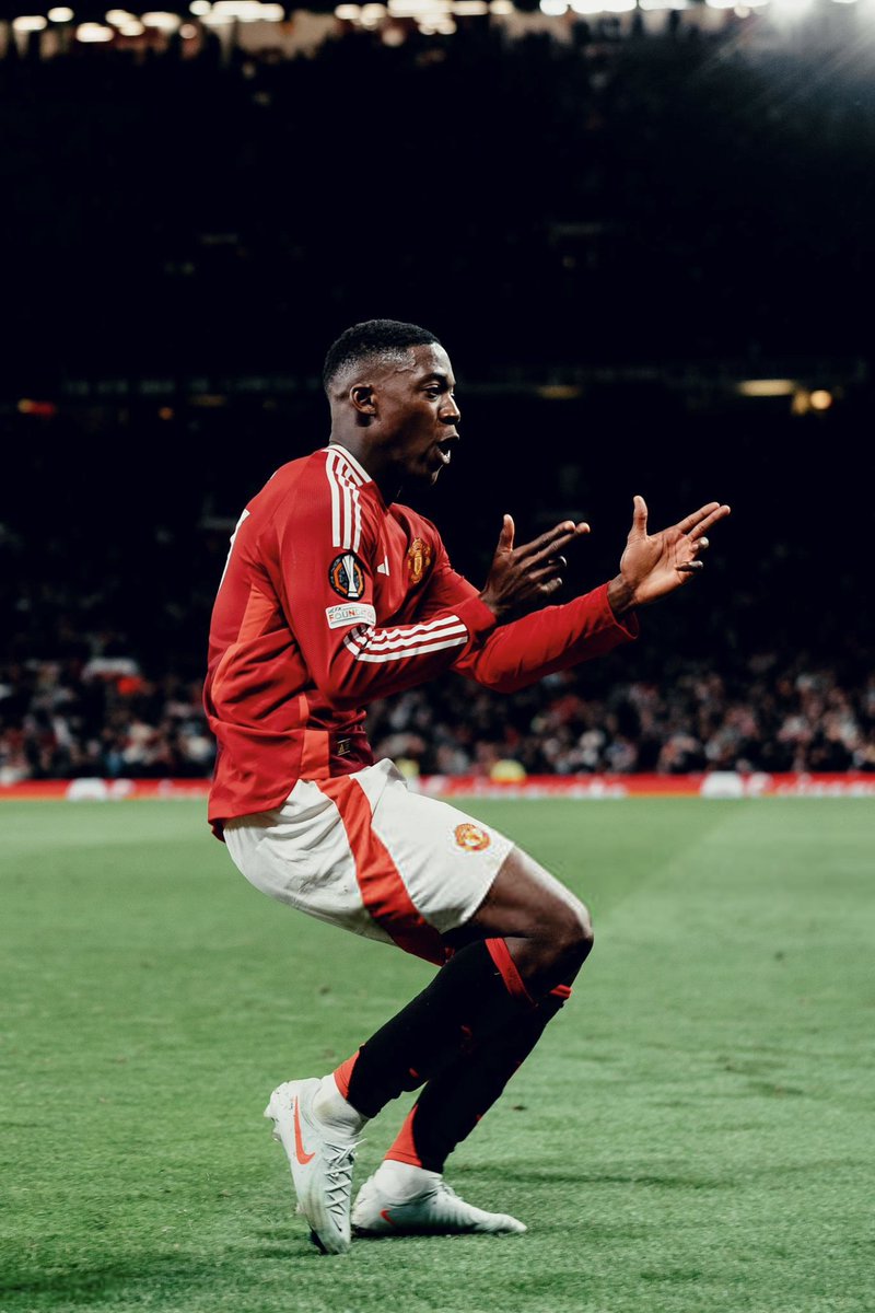 UtdMaI's tweet photo. What the footballing world had to say about Kobbie Mainoo

A Thread🧵 https://t.co/QtqWBvvykc