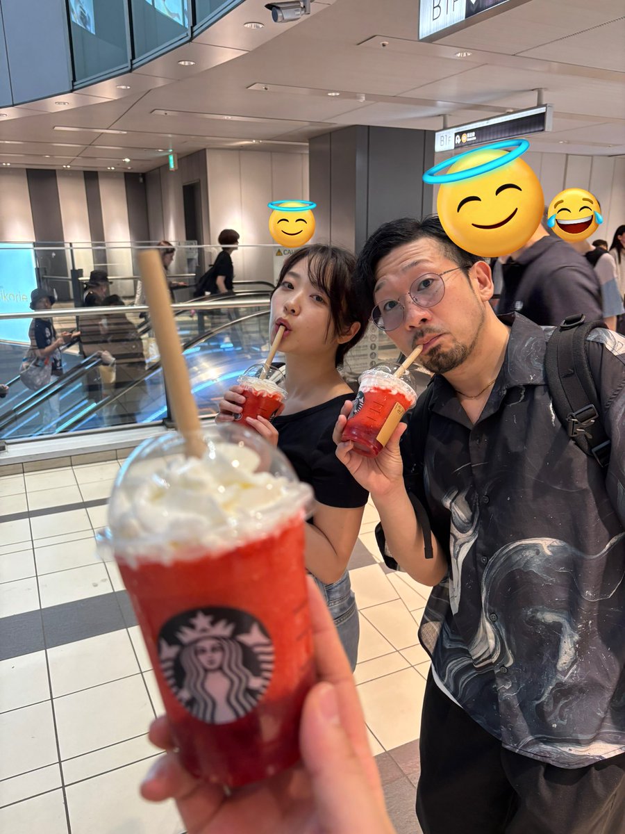 fumiki_ymgch's tweet photo. 二葉エマさんとヒゲドリアンさんといちご https://t.co/SteXlCwh2l