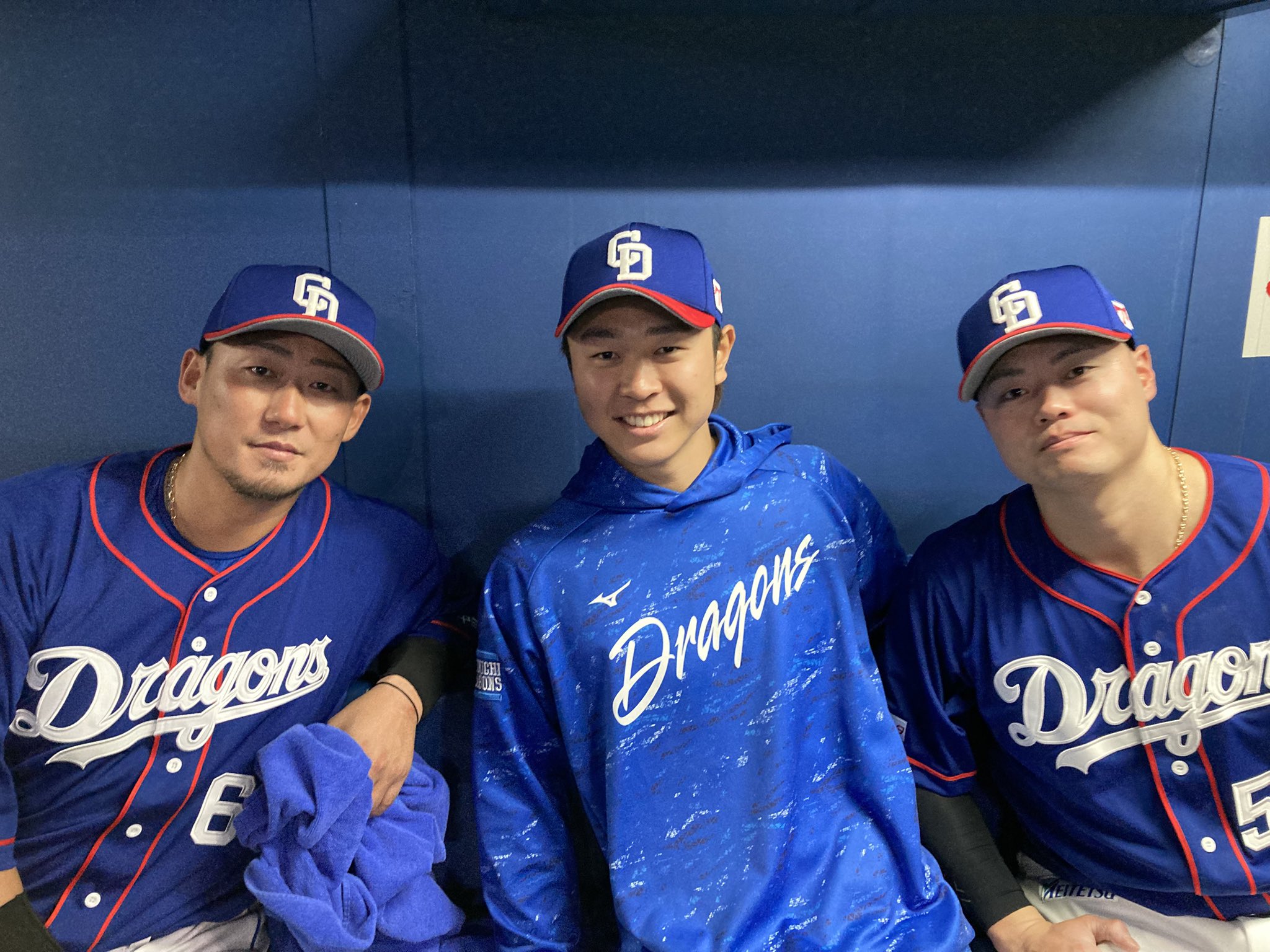 （大幅値下げ中❣）中田　翔　プロコレサイン入りユニフォーム 中田翔 ユニフォーム フリーサイズ 中田翔 プロコレ サイン入り