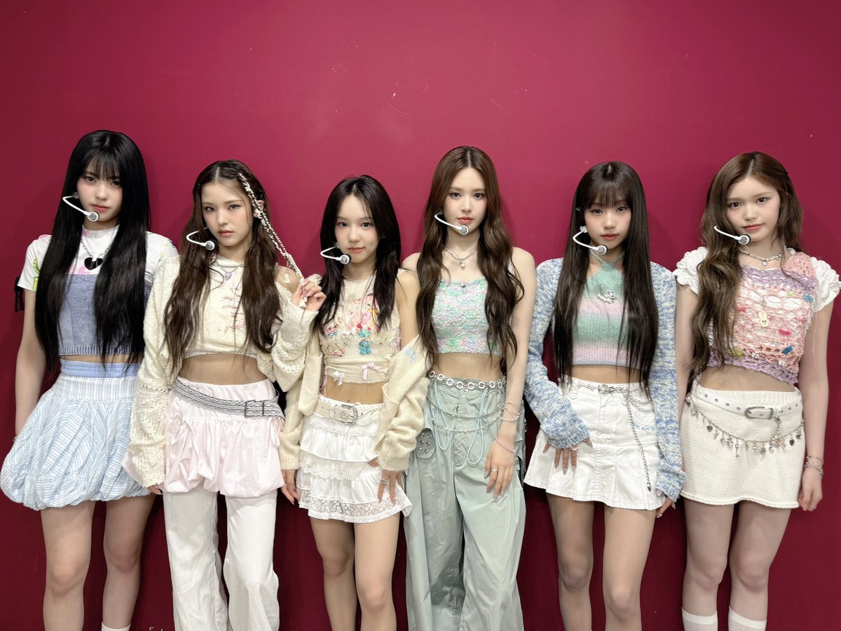 izna_offcl's tweet photo. [iznaPIC📷]

2025.04.19 MBC <쇼! 음악중심>

#izna #이즈나
#SIGN #izna_SIGN https://t.co/VJCnkCJtaC