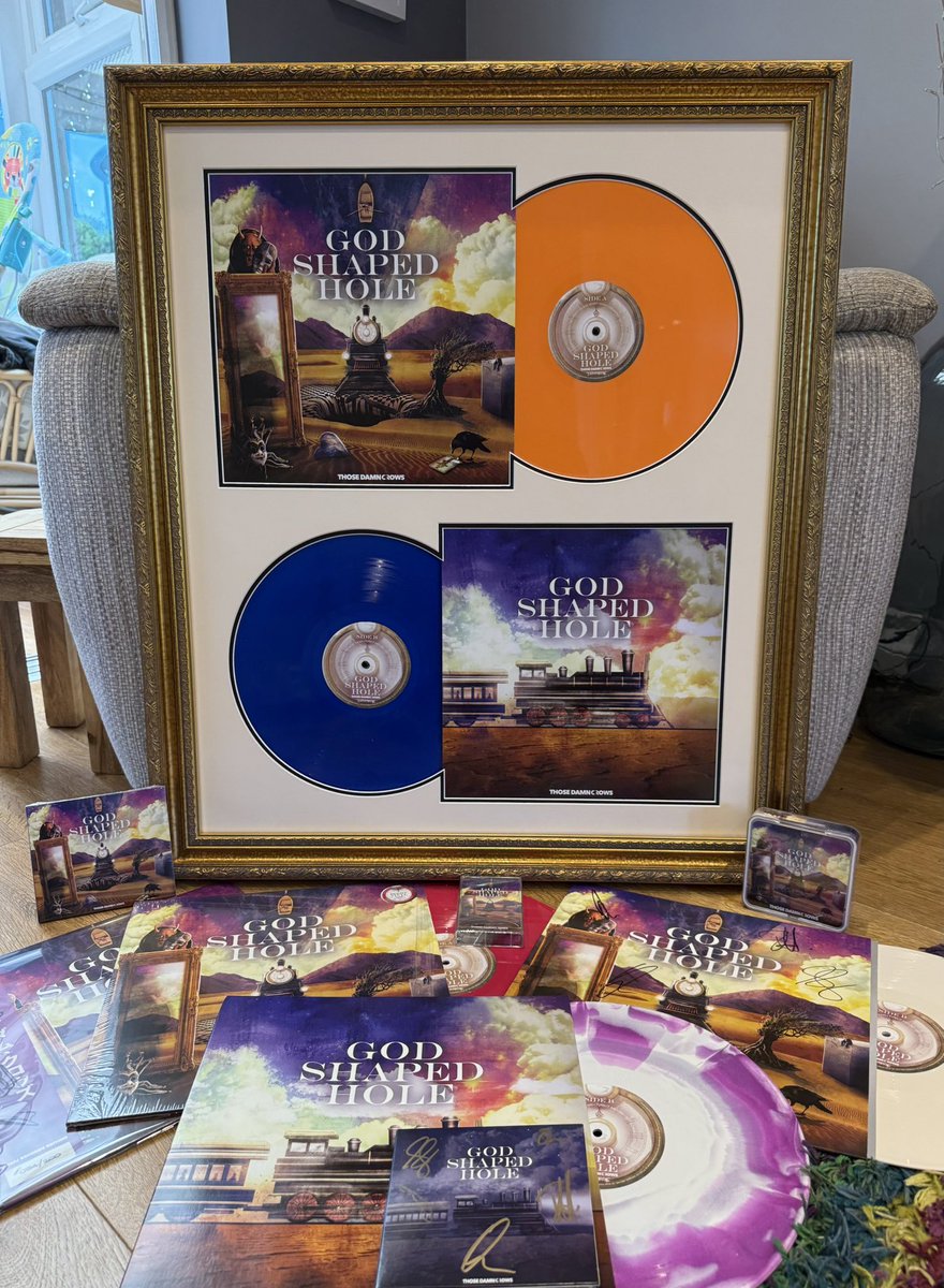 EasyFrame (@easyframeuk) on Twitter photo The official Number 1 in the UK album chart ! <a href="/ThoseDamnCrows/">Those Damn Crows</a> Well Done. Great marketing from <a href="/EaracheRecords/">Earache Records โ ๏ธ</a> The official Number 1 in the UK album chart ! <a href="/ThoseDamnCrows/">Those Damn Crows</a> Well Done. Great marketing from <a href="/EaracheRecords/">Earache Records โ ๏ธ</a>