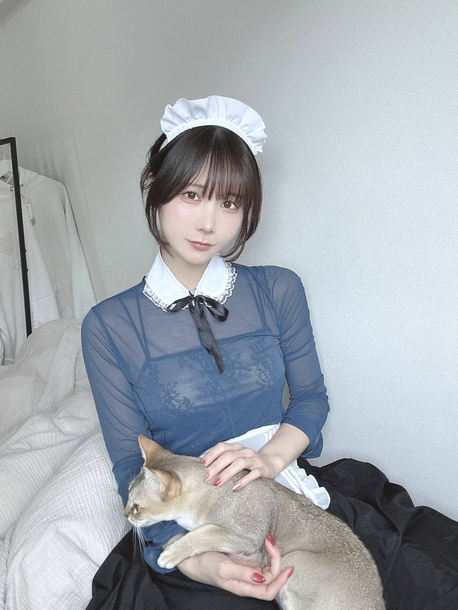 snexxxxxxx's tweet photo. ご主人様とメイド https://t.co/VbkQKKYTMq