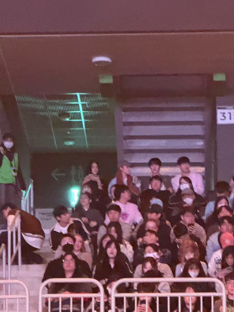 sakuchan_0812's tweet photo. Huening Bahiyyih？ https://t.co/WT3oPsvkB8