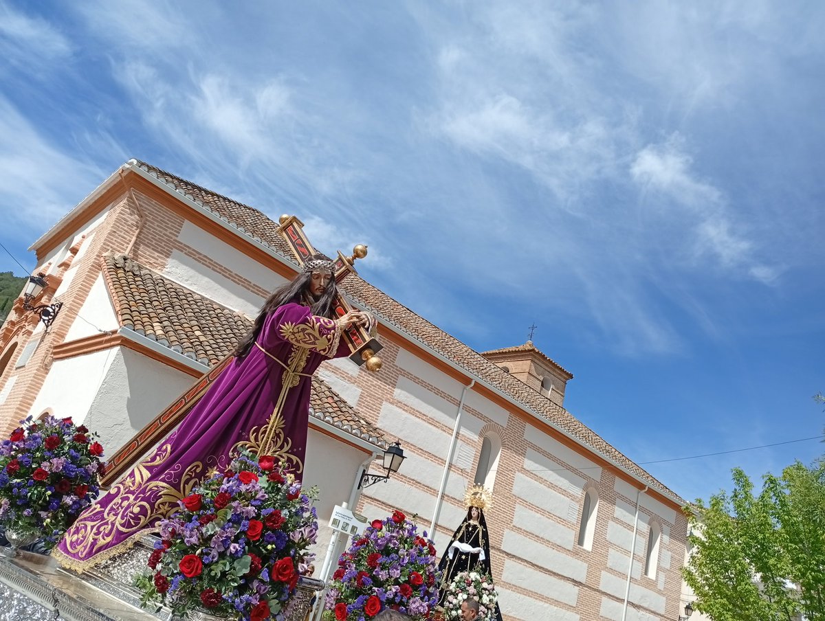 mihmi2's tweet photo. @harryelsocio Viacrucis x las calles de Cónchar en Granada https://t.co/3BVngsIgbx