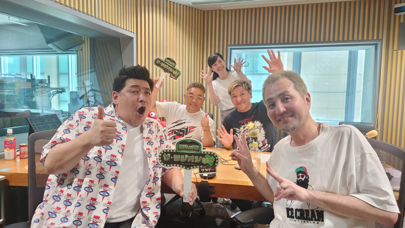サンドウィッチマン
 Tシャツ 黒 サンドウィッチマンライブツアー2024【DVD】 〔DVD