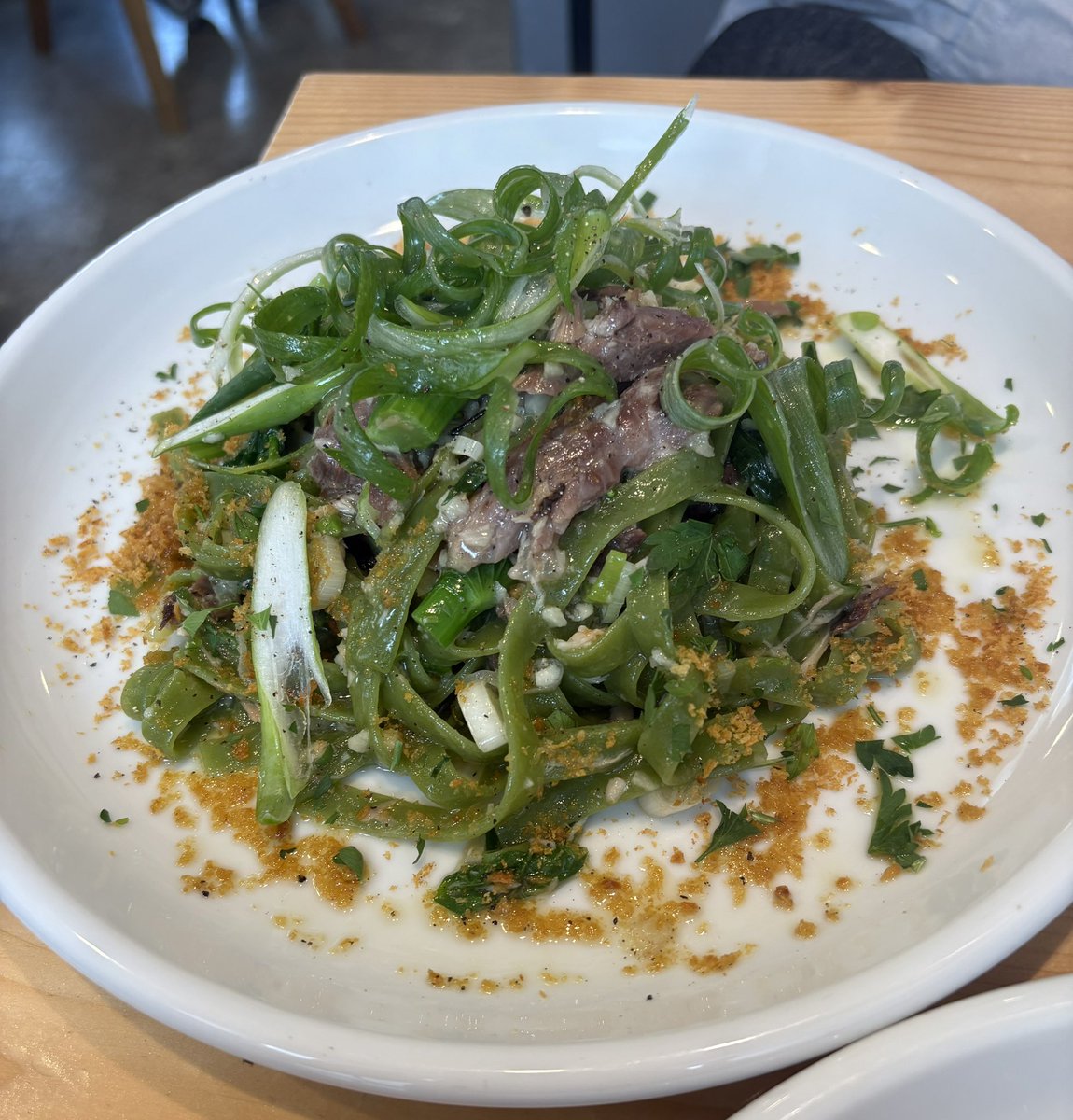 kurosukesenpai's tweet photo. 前橋の行きつけの温泉に来たので賢人くんが行ったGRASSAさんでランチ♪
何回食べてもこちらのパスタは本当に美味しい✨
今日はイカ墨のパスタ+桜エビ、小松菜の花トマトクリームソースと、九条ネギのパスタ+マグロのペペロンチーノ。幸せでした☺️
#GRASSA https://t.co/wniRHmn9d8