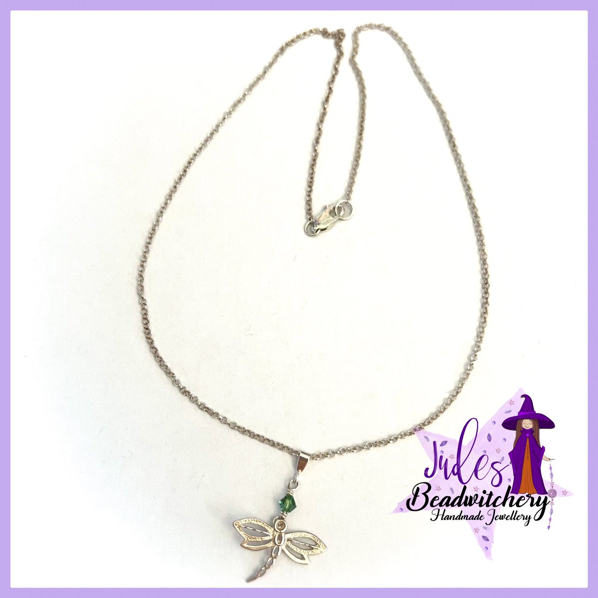 Spring is really here, and summer is just around the corner. This delicate Sterling silver Dragonfly pendant necklace oozes summer notes, and there’s still time to buy it with 25% discount! 🤩

🛍️ etsy.com/uk/listing/172…