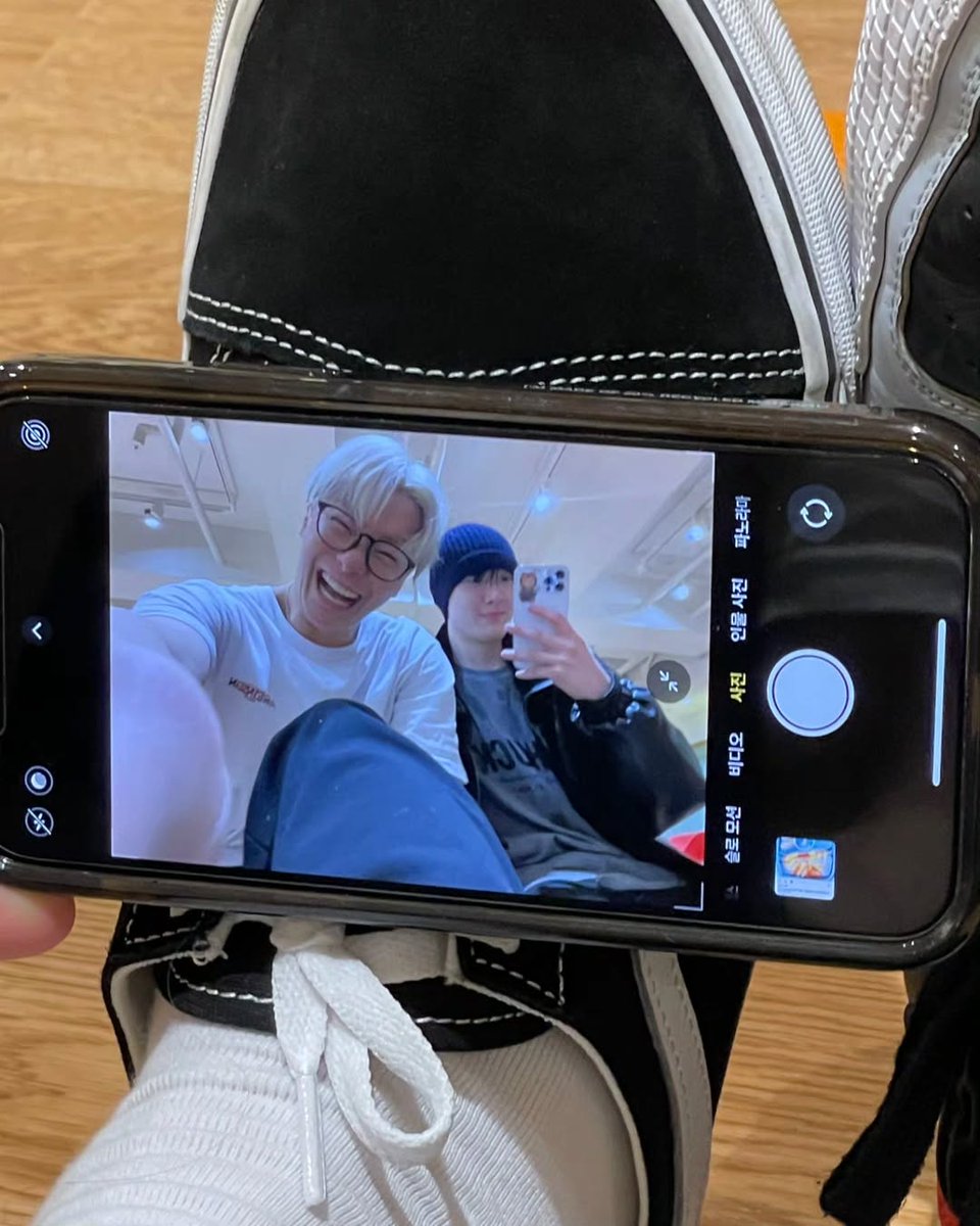 binmoonism's tweet image. new binsan photo🥹